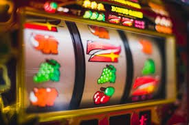 513 sol ဂိမ်းလော်ဘီ — Baccarat, Blackjack နှင့် Casino Table Games